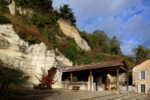 Aubeterre et son glise Troglodyte