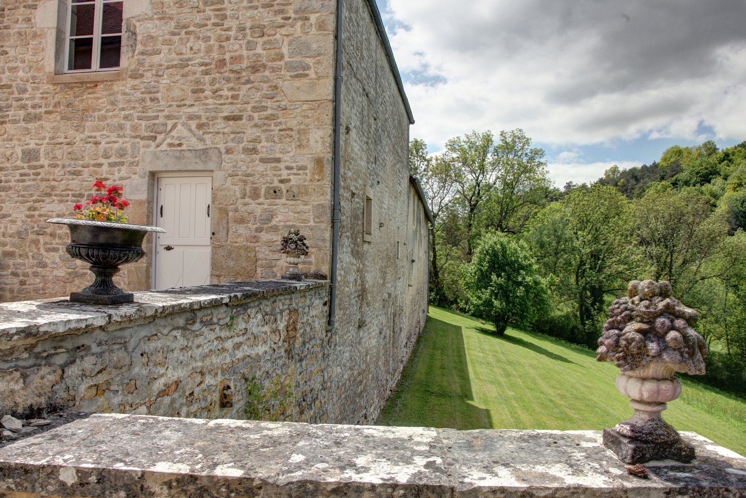 Chez le frre de Bernard